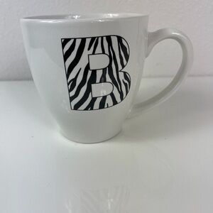 Home Essentials‎ large MUG "B" with zebra print